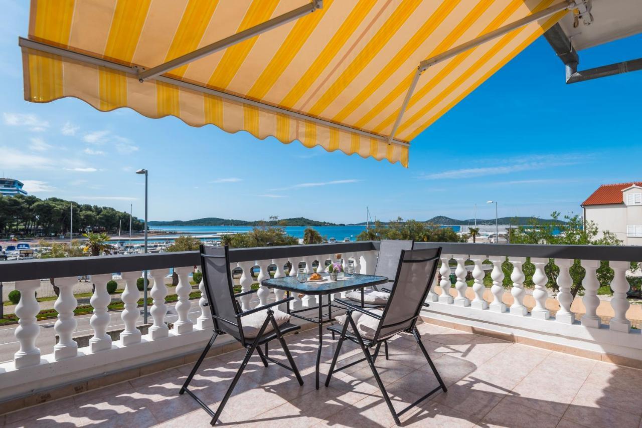Apartment And Rooms Dalmatiko Βόντιτσε Εξωτερικό φωτογραφία